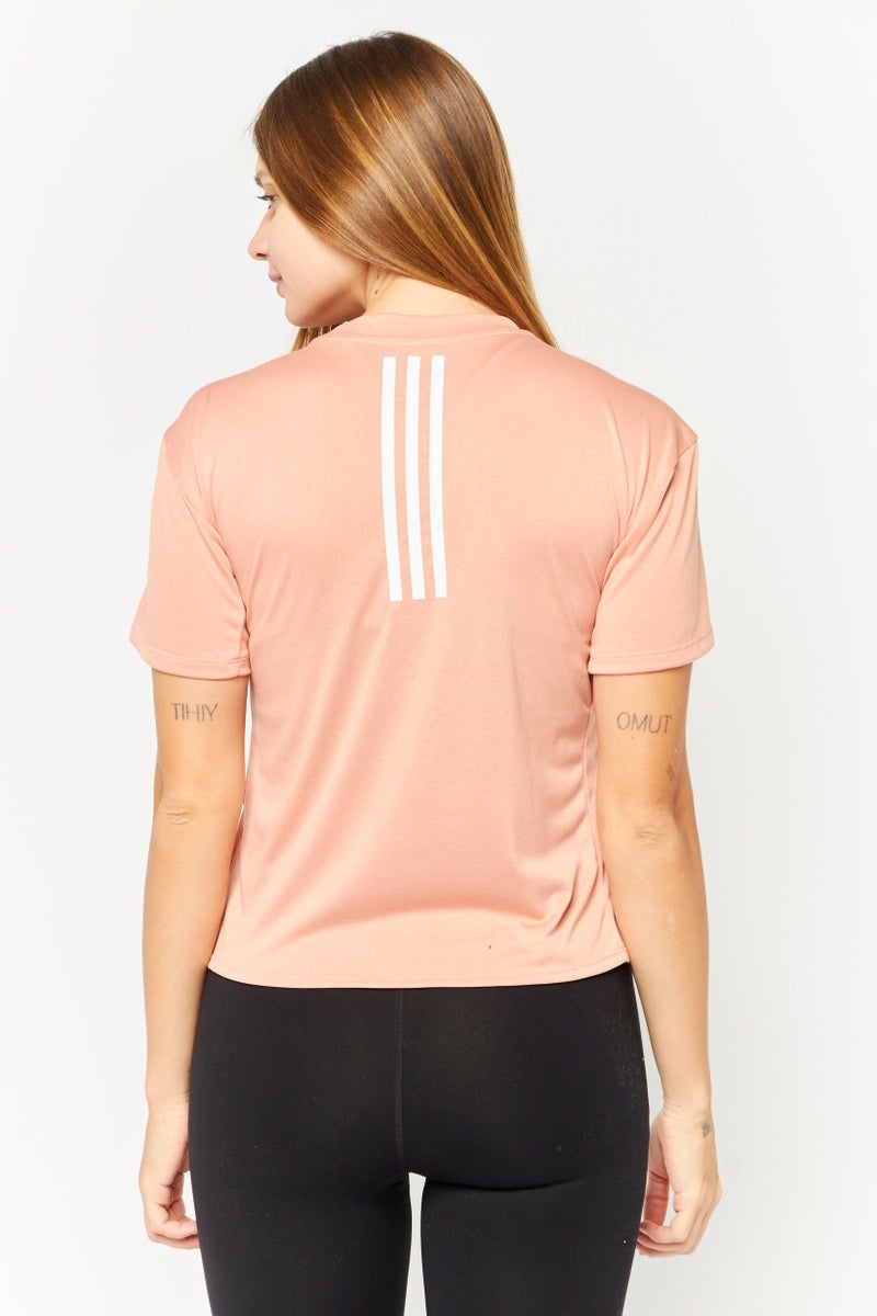 Adidas تي شيرت تدريب قصير الأكمام للنساء، كورال - Image 4